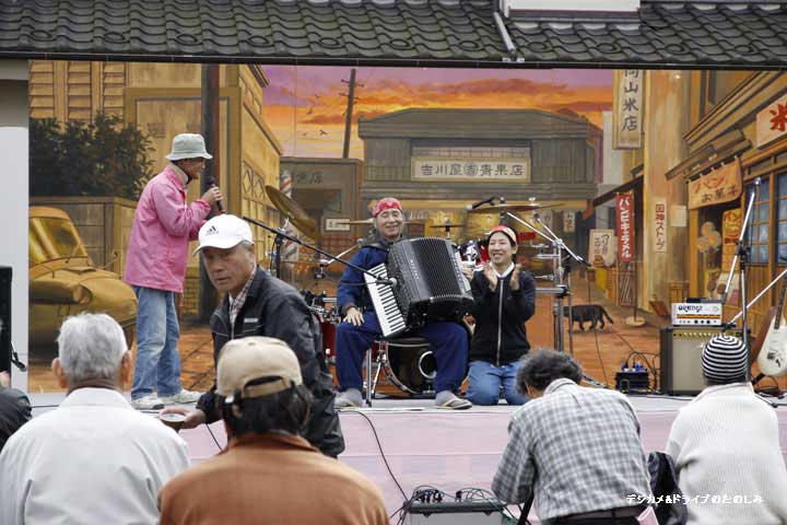 12.看板絵師：久保 板観さん